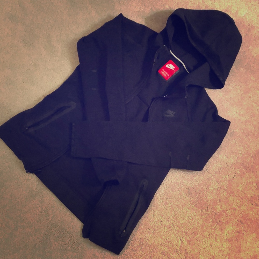 Nike Women’s xs full zip black hoodie